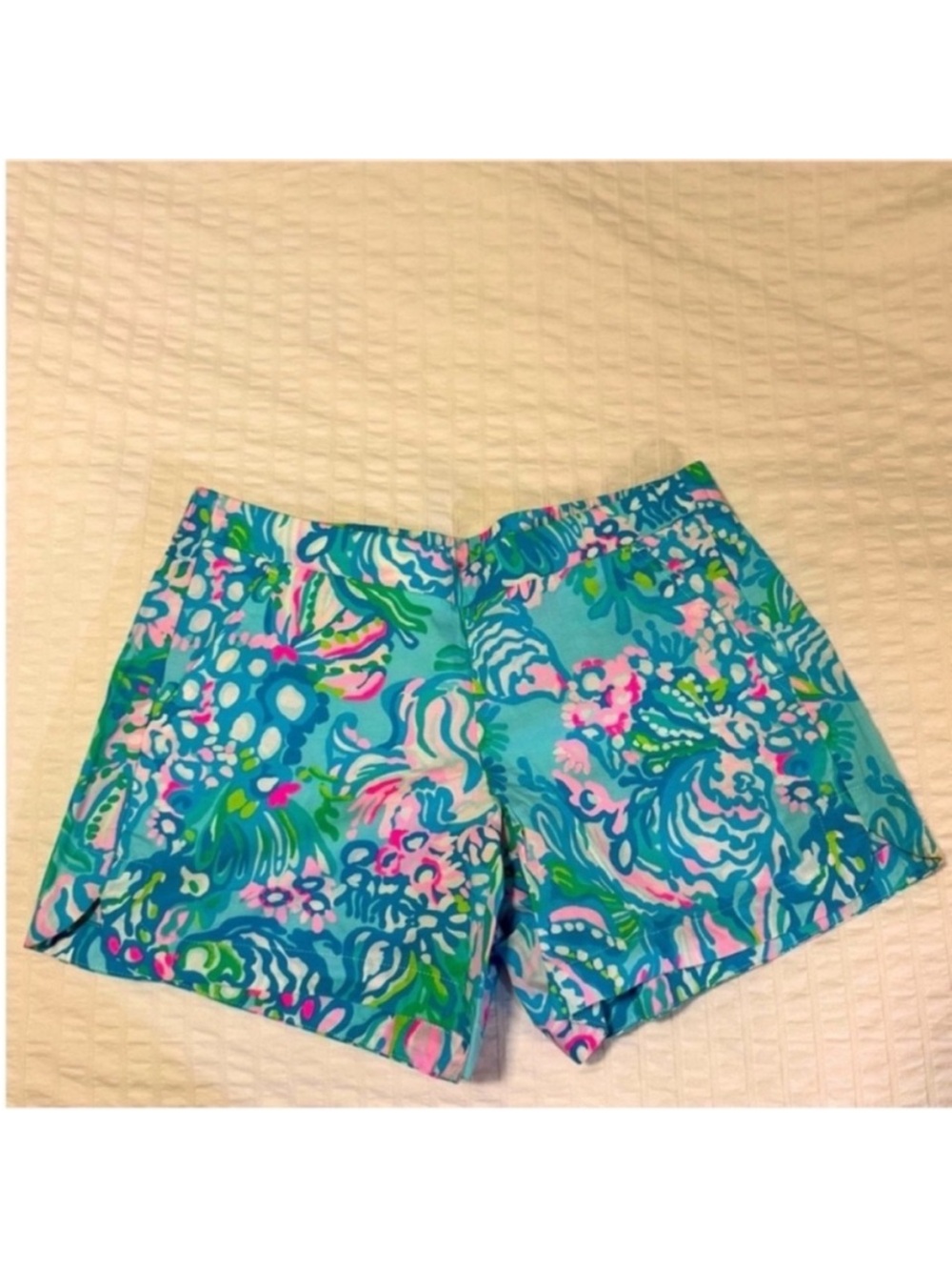 NWOT Lily Pulitzer Women’s Bright Turquoise Floral Shorts Size 5